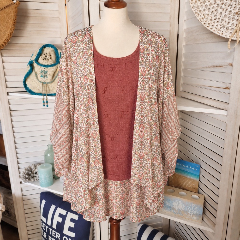 28. 1X SET Floral Kimono and Mauve Top | Shabby chic, Boho, Feminine